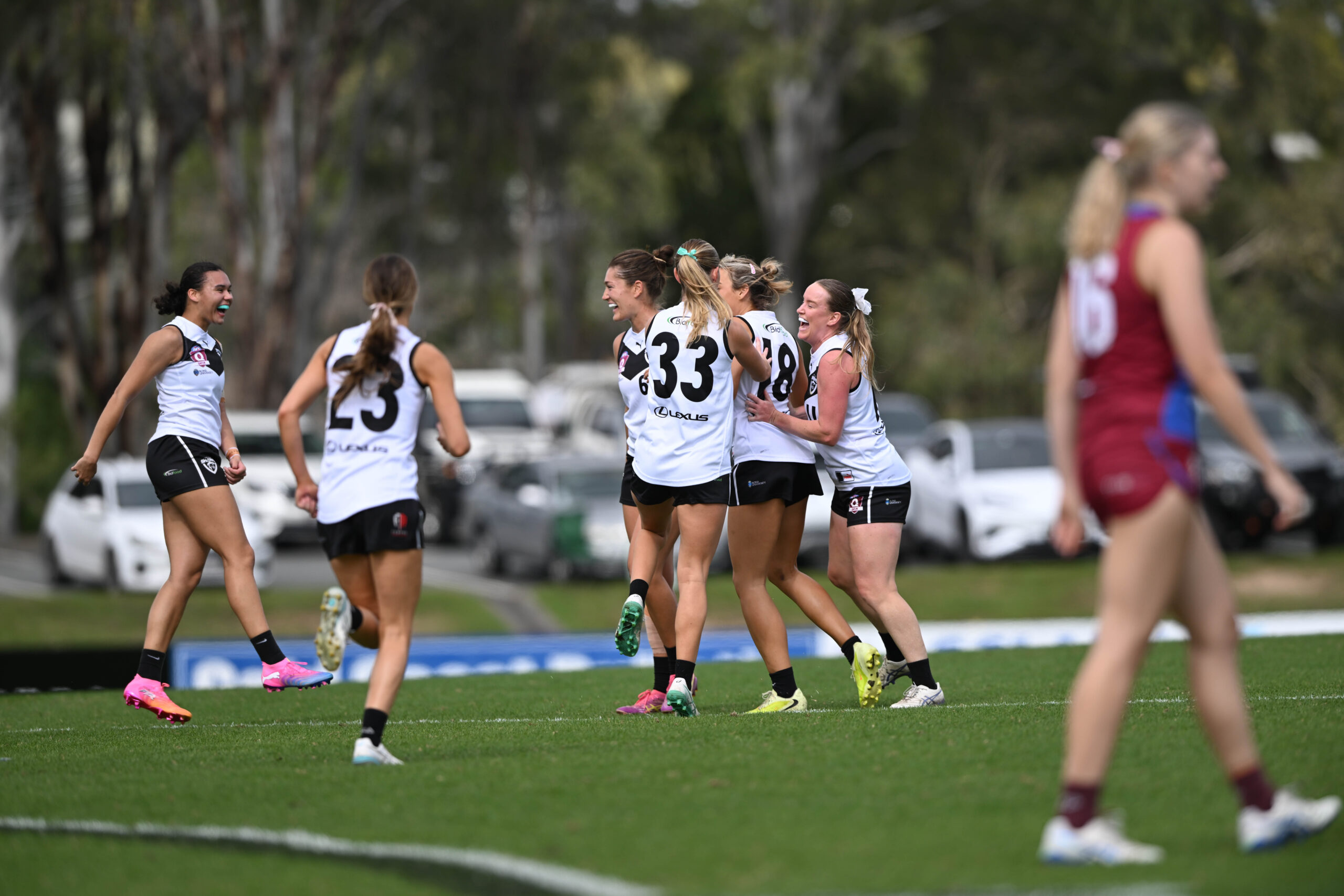 Southport Sharks QAFLW Round 9 2026
